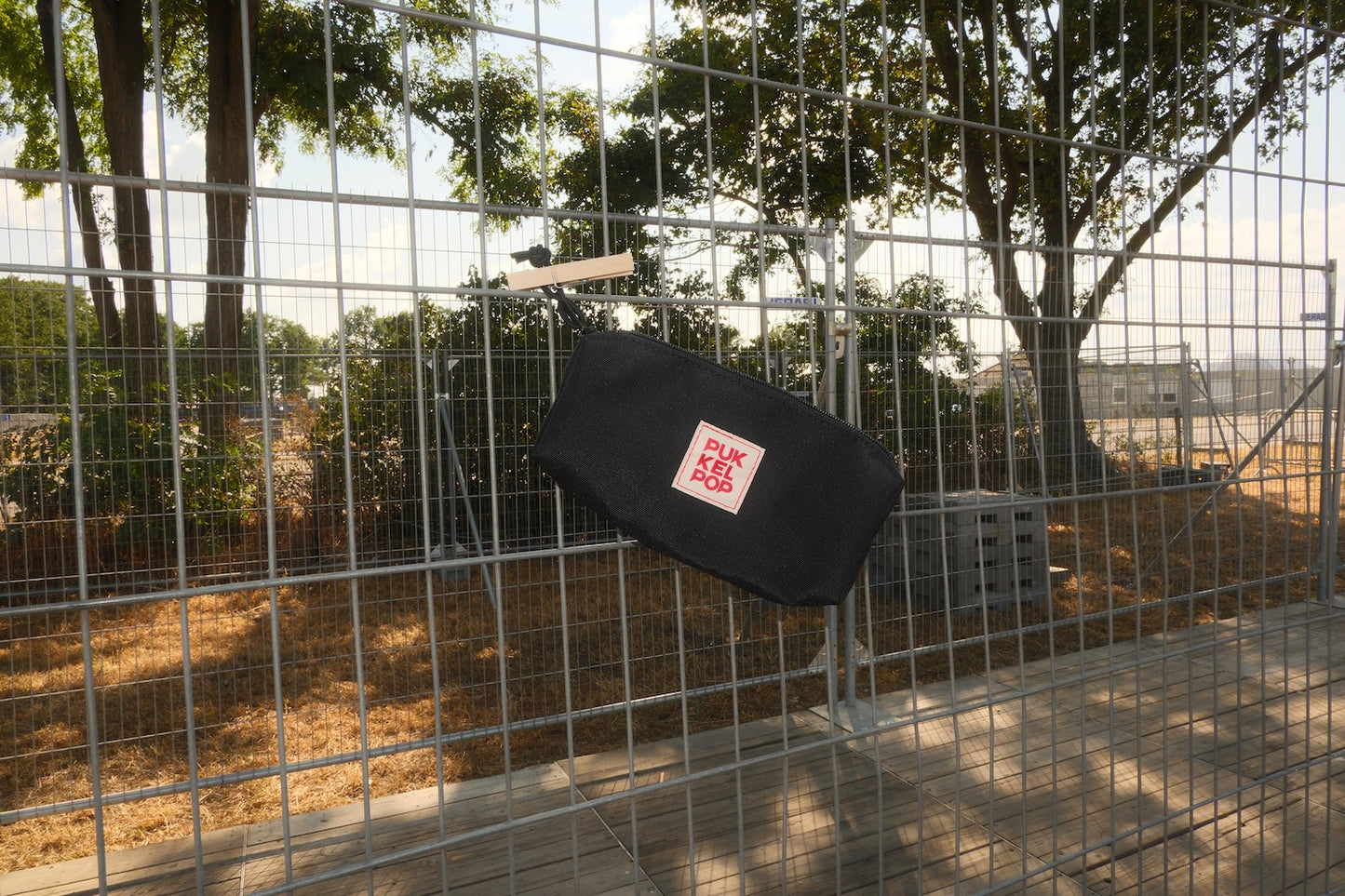 F01. Pencil pouch