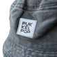 F06. Bucket hat